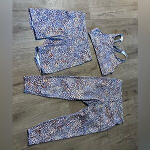 Old Navy powerpess XL set